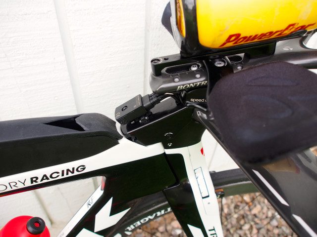 The front junction control box for the Di2 system, neatly tucked in behind the aerobar, is one of only two places where any wires or cables are exposed, all others are internally and kept out of the wind.