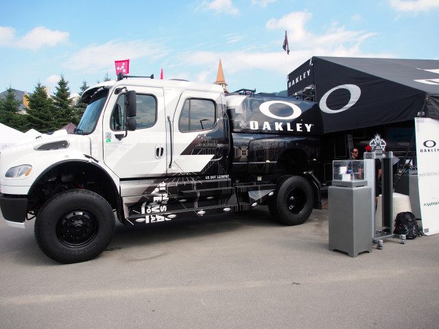 Oakley made a big splash at the Expo with their truck and was one of the more popular booths at the Expo.
