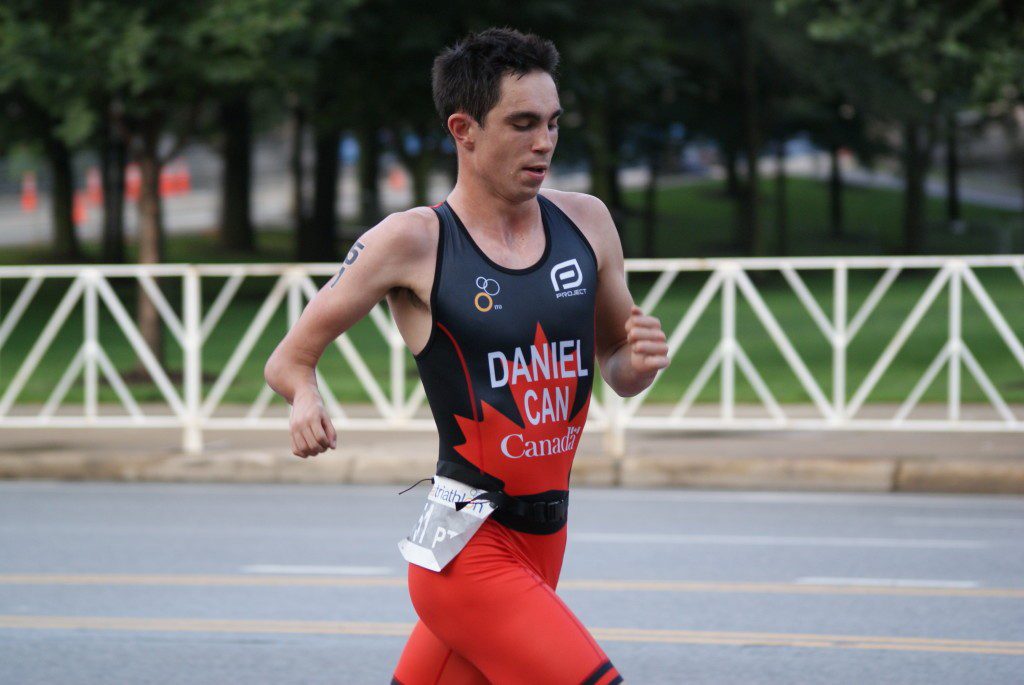 Stefan Daniel on the run in Chicago - his Paratriathlon win netted him an Paralympics berth, and nailed his TMC Triathlete of the Year win.