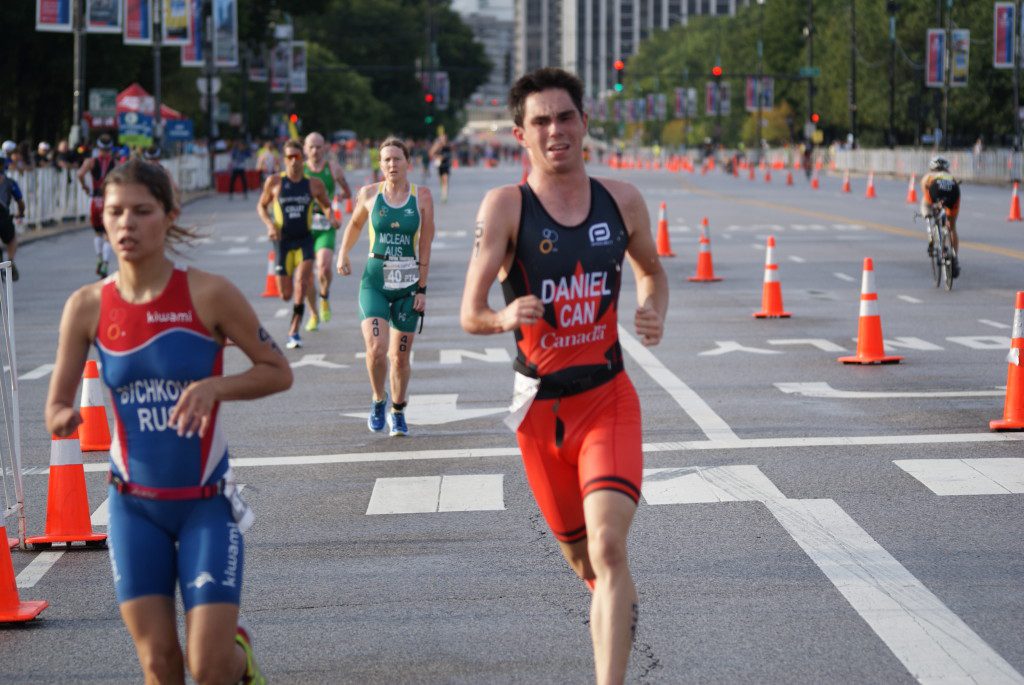 Stefan Daniel gives it all on his way to taking the world paratriathlon title in Chicago.