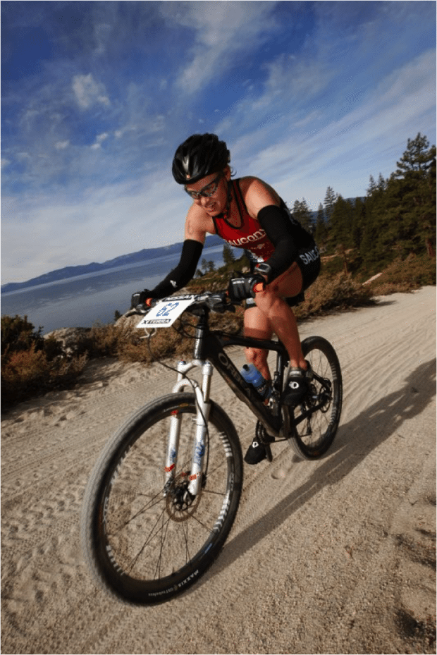 Cold temperatures at the 2006 XTERRA Nationals:  toe booties, thick gloves and arm warmers.