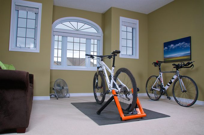 bicycle trainer canada
